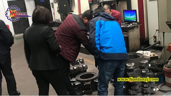 刮板機配件老客戶介紹新客戶來我雙志做客